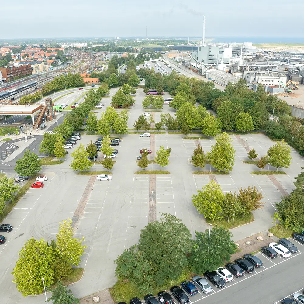 Dronevideo, overblik, byggeprojekt, bygninger, Køge Kyst.